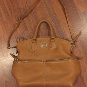 Dooney and Bourke purse